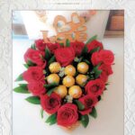 corazon en rosas rojas